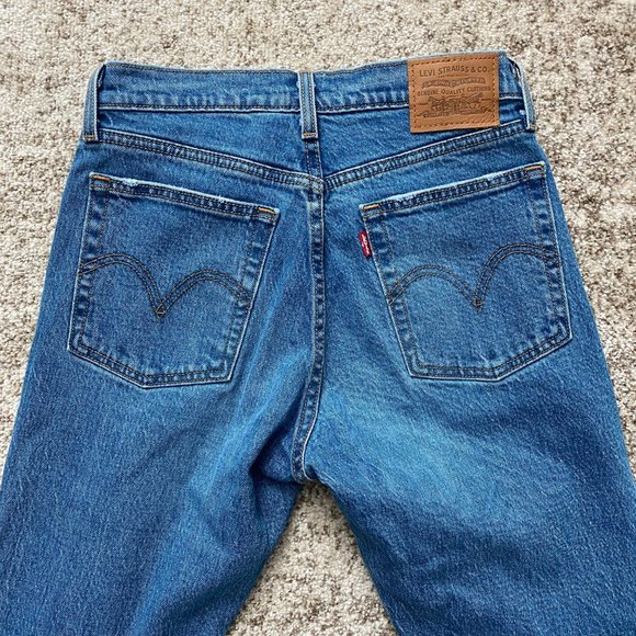 Levi’s Wedgie Straight Leg Jeans Size 26 - Picture 10 of 10